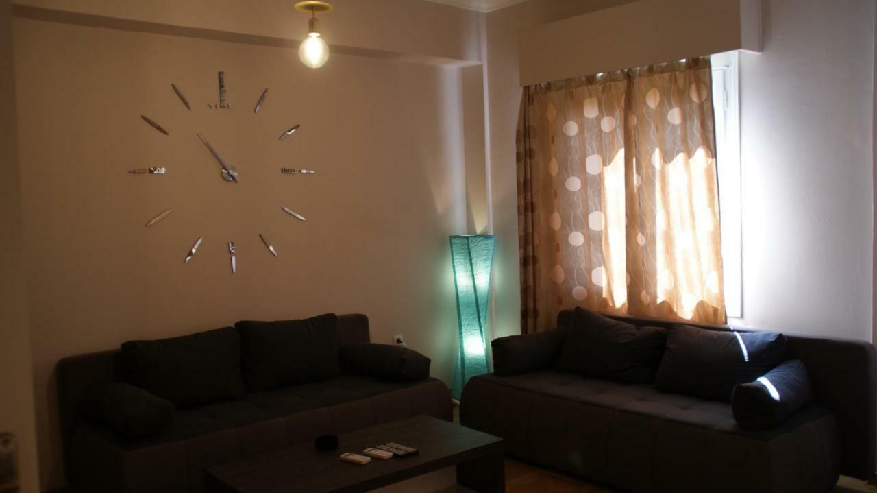 The Victoria Square Exceptional Apartments เอเธนส์ ภายนอก รูปภาพ