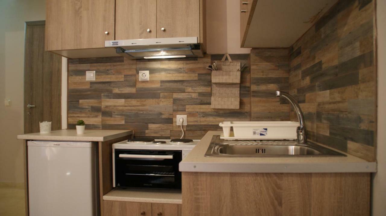 The Victoria Square Exceptional Apartments เอเธนส์ ภายนอก รูปภาพ